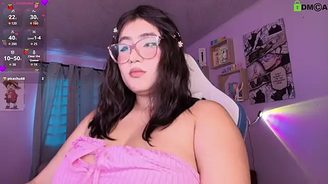 Snapshot of juli_juliana chatting on 06-08-26, 03:01 juli juliana online show from 06-08-26, 03:01