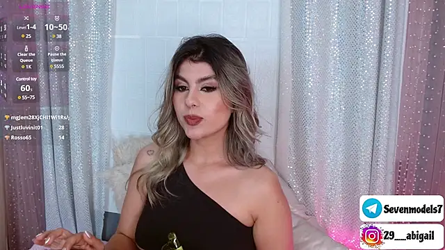 Abigail 29 online show from 01-11-25, 03:31