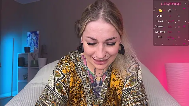 Tanya Acid online show from 03-05-26, 03:41