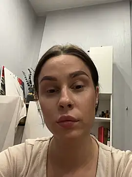 MiaNell online show from 04-05-26, 10:29