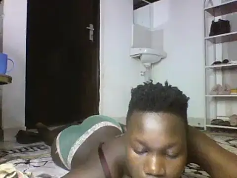 sexyqueen02 online show from 02-26-25, 04:25