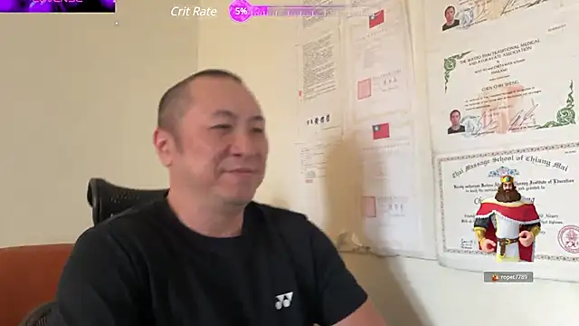 Snapshot of chih515 chatting on 12-03-24, 06:15 chih515 online show from 12-03-24, 06:15