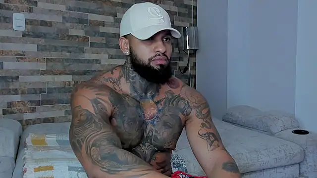 Snapshot of zaiin_diesel chatting on 03-22-25, 01:11 zaiin diesel online show from 03-22-25, 01:11