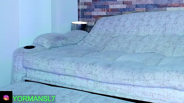 Snapshot of zaiin_diesel chatting on 10-08-25, 11:08 zaiin diesel online show from 10-08-25, 11:08