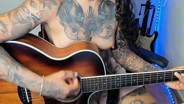 Ama music online show from 09-19-25, 01:56