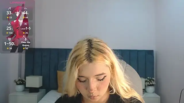 april bunnyy online show from 11-19-25, 08:20