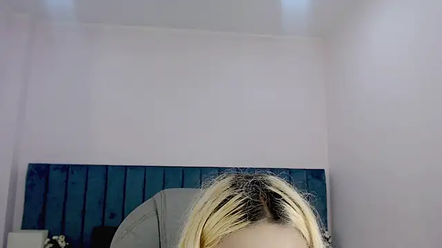 april bunnyy online show from 03-06-26, 08:05