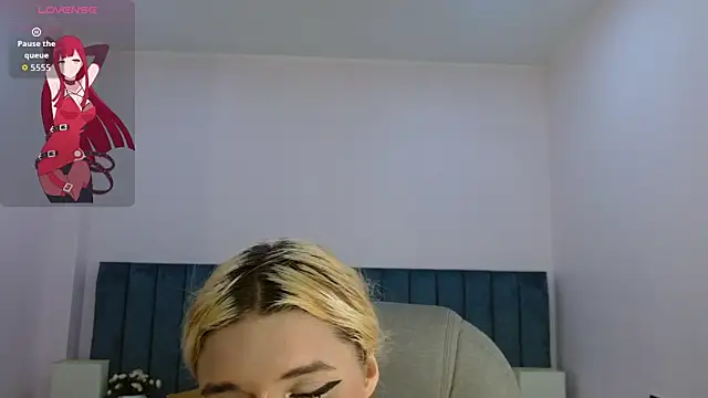 Snapshot of april_bunnyy chatting on 06-19-26, 08:23 april bunnyy online show from 06-19-26, 08:23