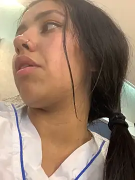 Larabrooks online show from 11-18-25, 06:56