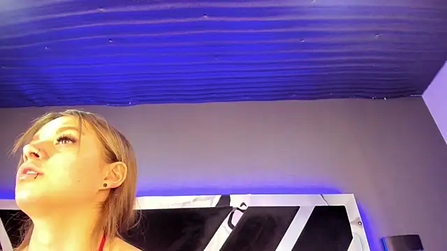 Larabrooks online show from 03-03-26, 04:57