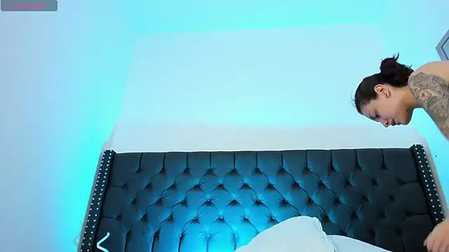 Melany Luv online show from 01-17-26, 08:56