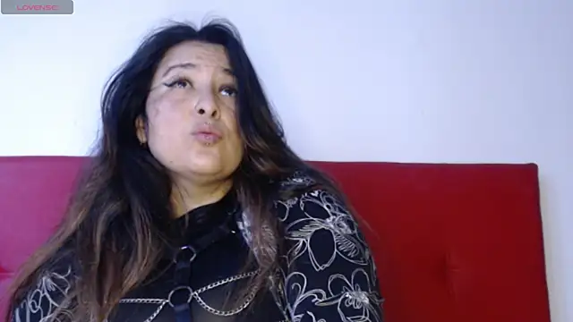 amydeepqueen online show from 12-12-24, 11:40