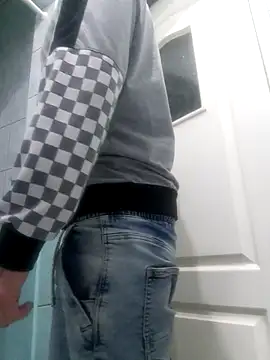 Snapshot of Diabel86 chatting on 09-14-25, 05:34 Diabel86 online show from 09-14-25, 05:34