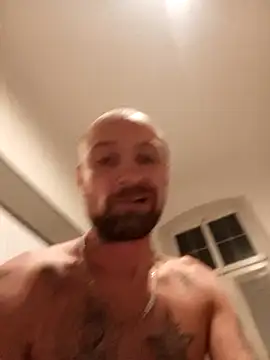 Snapshot of Diabel86 chatting on 09-16-25, 08:21 Diabel86 online show from 09-16-25, 08:21