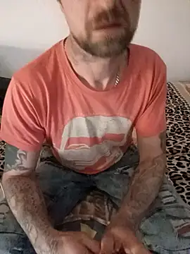 Snapshot of Diabel86 chatting on 11-30-25, 11:53 Diabel86 online show from 11-30-25, 11:53