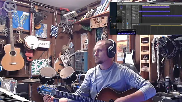 itsjameswebbscope online show from 10-10-25, 03:22