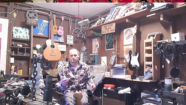 Snapshot of itsjameswebbscope chatting on 12-23-25, 07:50 itsjameswebbscope online show from 12-23-25, 07:50