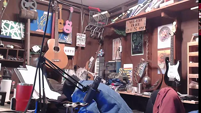 Snapshot of itsjameswebbscope chatting on 01-09-26, 04:59 itsjameswebbscope online show from 01-09-26, 04:59