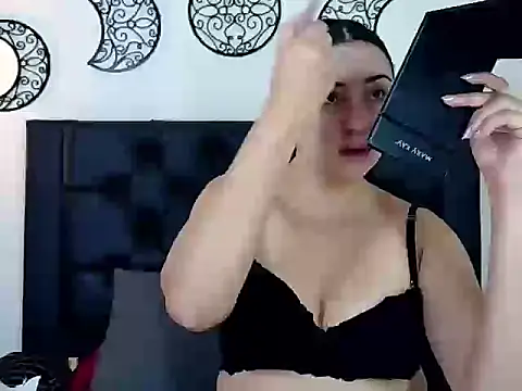 EvoletFMK online show from 12-21-25, 11:28