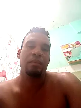 Snapshot of adriel_perez chatting on 11-21-25, 07:45 adriel perez online show from 11-21-25, 07:45