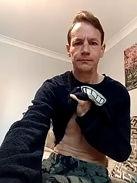 outdoorfun22 online show from 04-03-26, 06:44