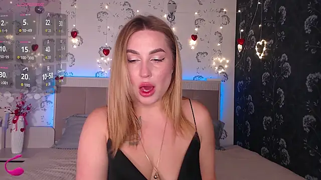 Snapshot of KisssAmmeli chatting on 02-26-26, 02:49 KisssAmmeli online show from 02-26-26, 02:49