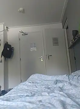 Linda 999 online show from 09-20-25, 10:05