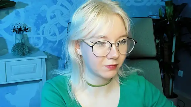 NancyMartinez online show from 01-17-25, 08:13