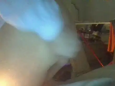 Snapshot of biuv chatting on 02-15-25, 08:00 biuv online show from 02-15-25, 08:00