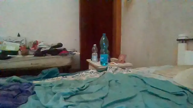 Snapshot of biuv chatting on 09-20-25, 08:48 biuv online show from 09-20-25, 08:48