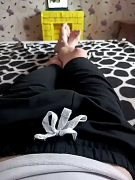 Snapshot of red_red00 chatting on 02-01-25, 10:59 red red00 online show from 02-01-25, 10:59