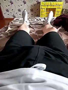 Snapshot of red_red00 chatting on 03-18-25, 01:31 red red00 online show from 03-18-25, 01:31