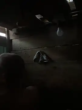 Snapshot of red_red00 chatting on 09-22-25, 03:36 red red00 online show from 09-22-25, 03:36