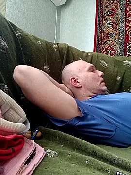 Pineapple04 online show from 04-08-26, 06:46