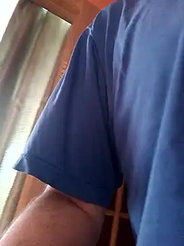 Pineapple04 online show from 04-11-26, 06:51