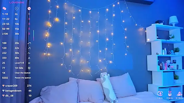 Snapshot of aneta_alisha chatting on 02-27-25, 01:17 aneta alisha online show from 02-27-25, 01:17