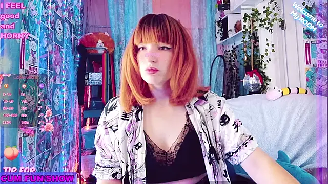 Snapshot of Toxic_Ellies chatting on 01-23-25, 07:00 Toxic Ellies online show from 01-23-25, 07:00