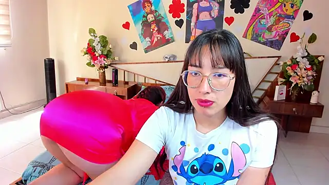 Snapshot of jeyloveebony chatting on 01-13-25, 04:30 jeyloveebony online show from 01-13-25, 04:30