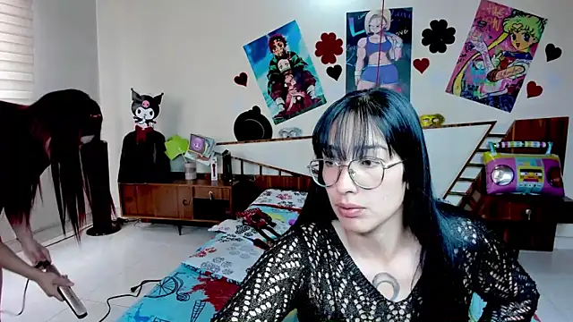 Snapshot of jeyloveebony chatting on 09-17-25, 02:08 jeyloveebony online show from 09-17-25, 02:08