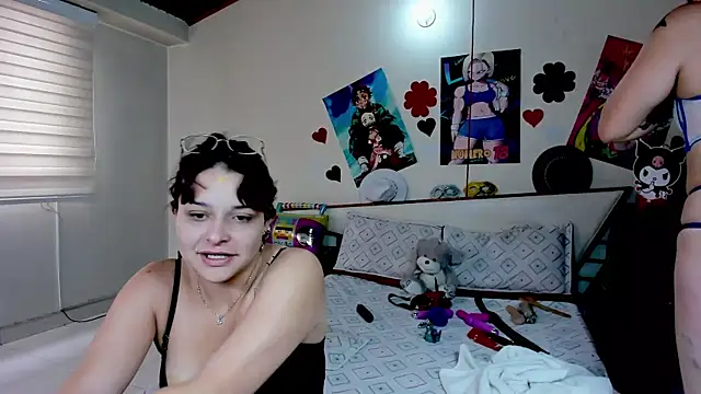 Snapshot of jeyloveebony chatting on 09-27-25, 12:43 jeyloveebony online show from 09-27-25, 12:43