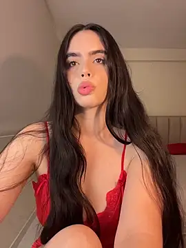 Snapshot of Mavi_Coless chatting on 03-10-26, 12:48 Mavi Coless online show from 03-10-26, 12:48