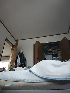 Snapshot of 07YUKIO chatting on 05-25-26, 08:04 07YUKIO online show from 05-25-26, 08:04
