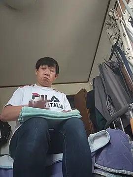 Snapshot of 07YUKIO chatting on 05-31-26, 08:10 07YUKIO online show from 05-31-26, 08:10