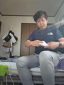 Snapshot of 07YUKIO chatting on 06-15-26, 10:01 07YUKIO online show from 06-15-26, 10:01
