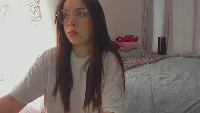 HARLEYNAPIER online show from 04-14-26, 07:31