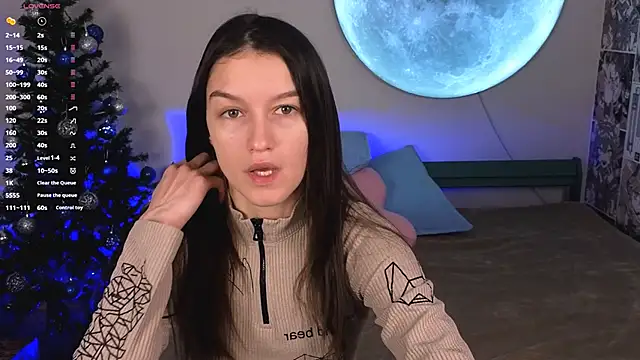 Snapshot of Alice__grace chatting on 12-25-24, 09:43 Alice grace online show from 12-25-24, 09:43