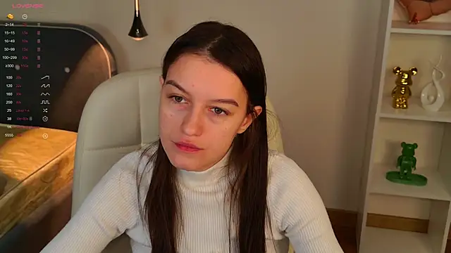 Snapshot of Alice__grace chatting on 01-31-25, 09:26 Alice grace online show from 01-31-25, 09:26