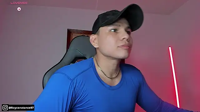 Snapshot of RoyConstance chatting on 11-12-25, 04:02 RoyConstance online show from 11-12-25, 04:02