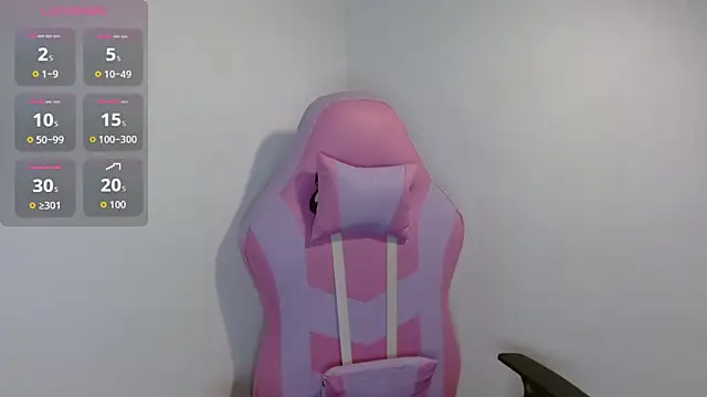 yulissa18 online show from 03-15-26, 07:36