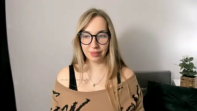 AriaDesire online show from 03-20-26, 08:08